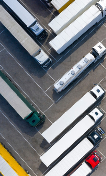 Trucks in a parking lot - Hero Home Right